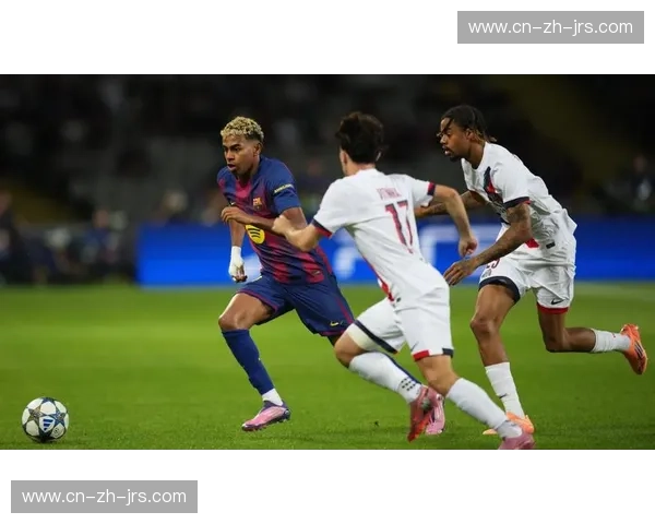 恩里克临场调整收效甚微 大巴黎换人后进攻未见起色